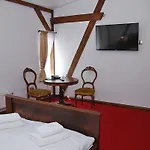 Palac Klanino Пуцк