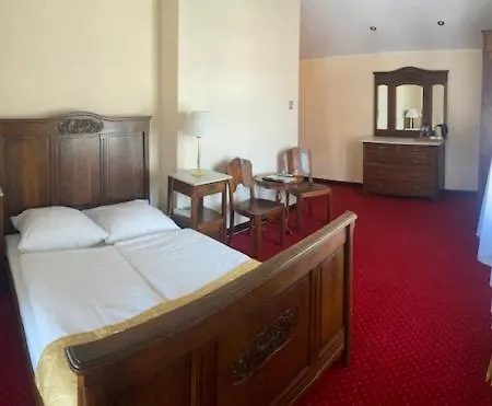 Pałac Kłanino Ośrodek wypoczynkowy 3*