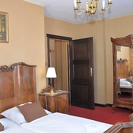Θέρετρο Palac Klanino
