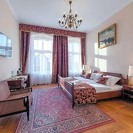 Palac Klanino