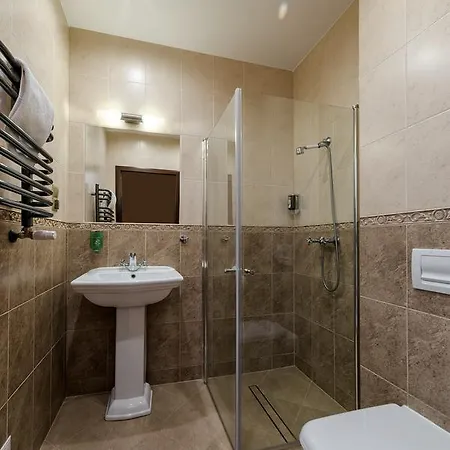 Ośrodek wypoczynkowy Pałac Kłanino 3*