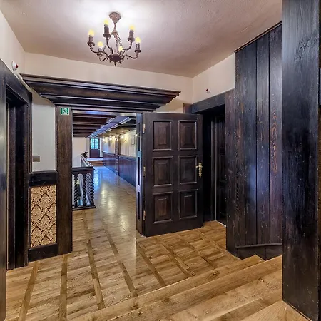 Palac Klanino Resort Wierzchucino