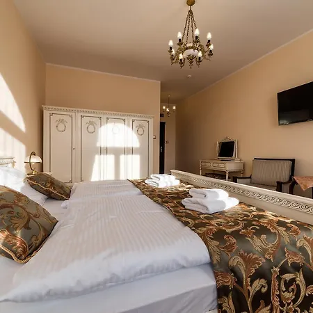 Palac Klanino 3*