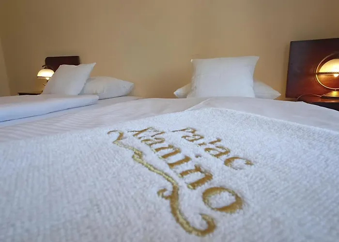 Palac Klanino 3* بوتسك