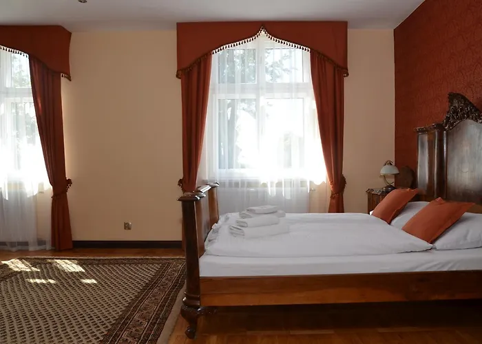 Palac Klanino بوتسك